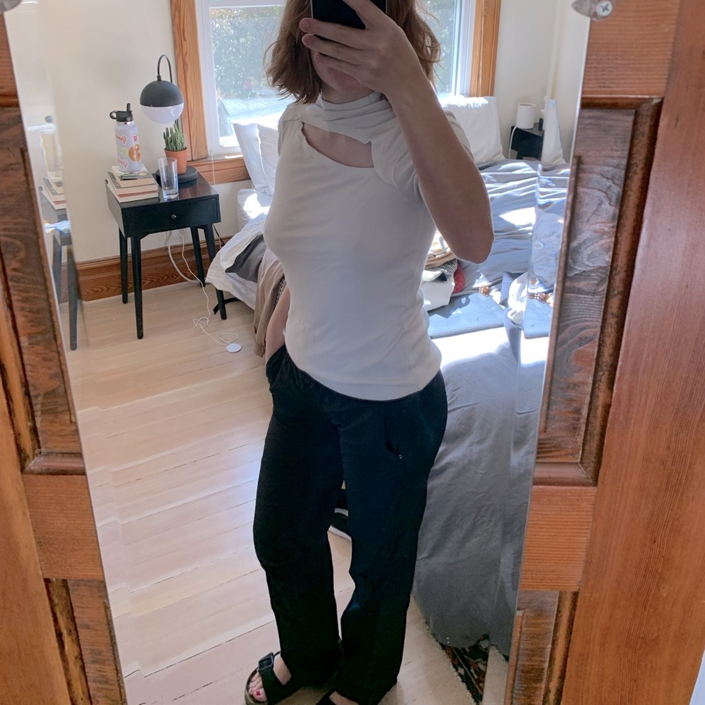 Lululemon outfit (ribbed top and fully lined pants)